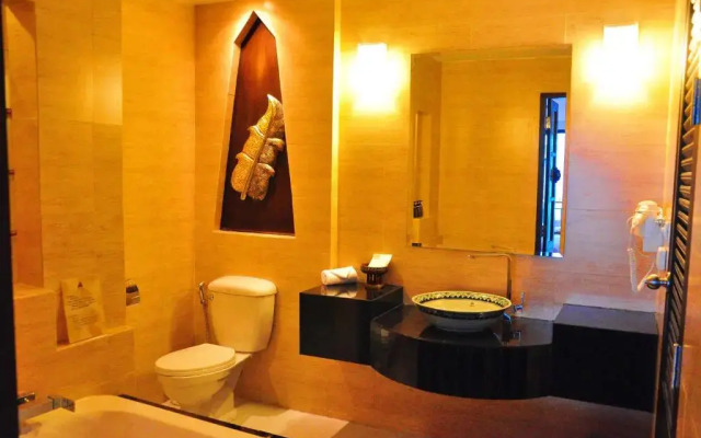 Navatara Phuket Resort