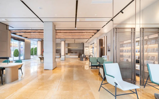 Atour Hotel Kunming Railway Station North Square