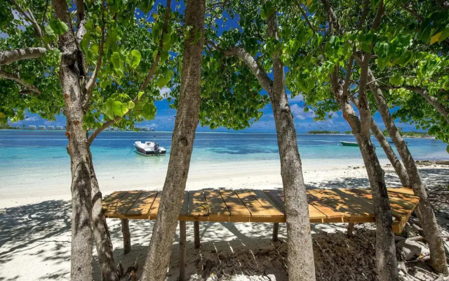 Ithaa Beach Maldives 