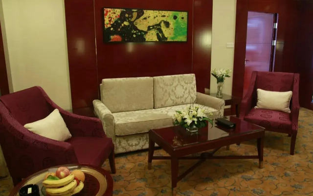 Xiaogan Yuji Grand Hotel