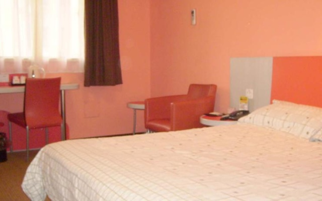 Motel 168 Gonghexin Road Branch – Guest Rooms – Shanghai