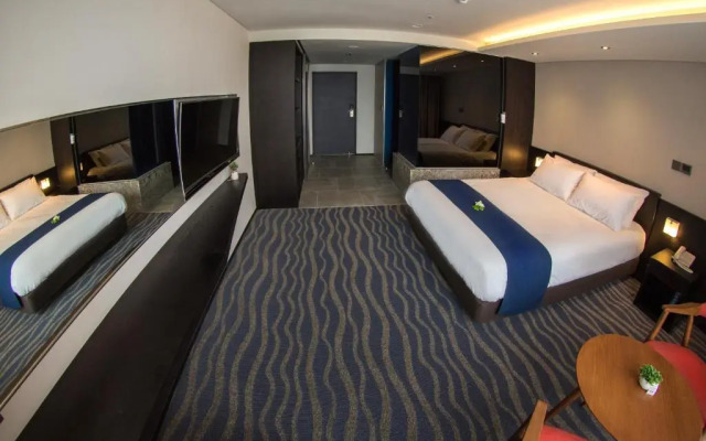 Gloucester Hotel and Resorts