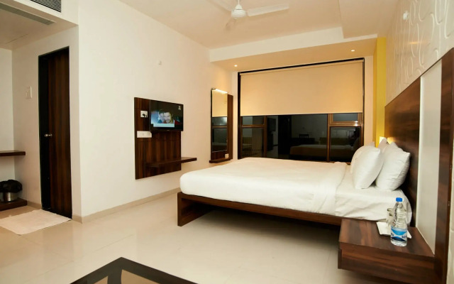 Hotel G Square