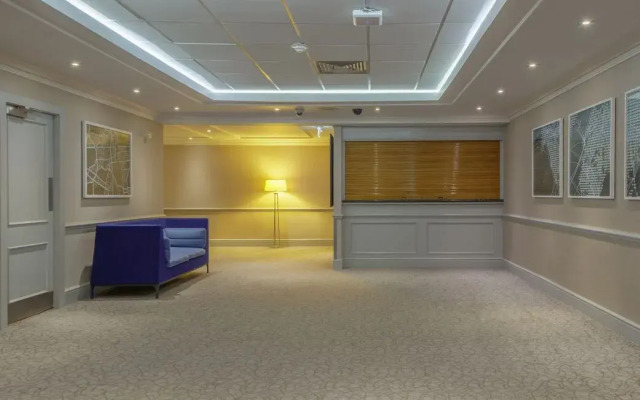 Hilton East Midlands Airport