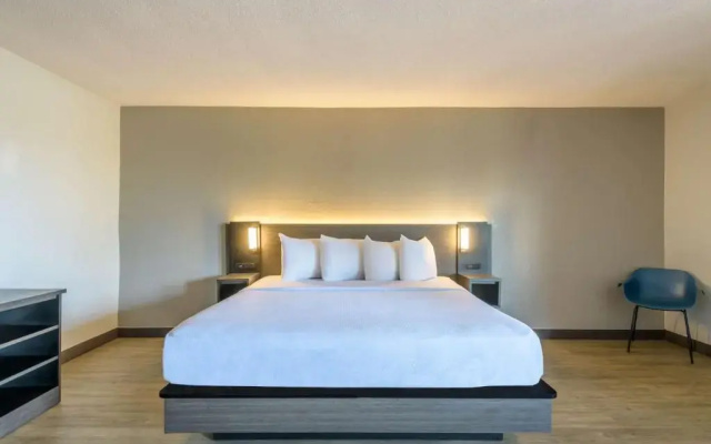 Motel 6 Ocala, FL - Conference Center