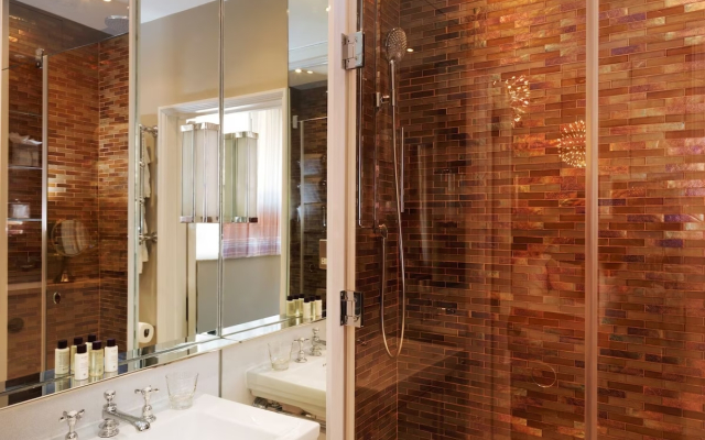 The Athenaeum Hotel & Residences