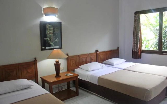Hotel Winotosastro Garden