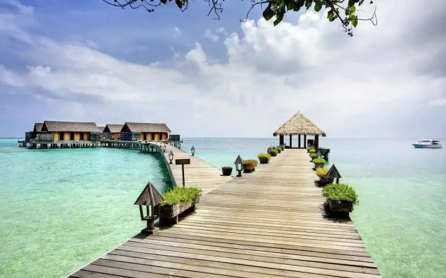 Gangehi Island Resort