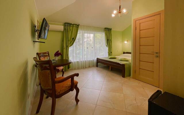 Zolotye Kupola Mini Hotel