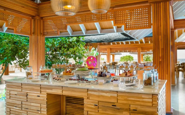 Kudafushi Resort and Spa