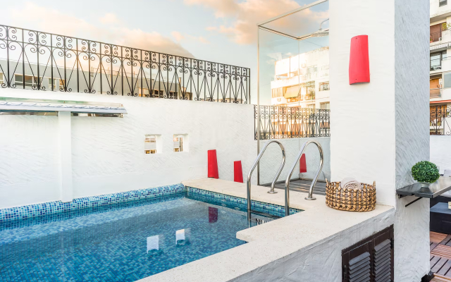 Melia Recoleta Plaza