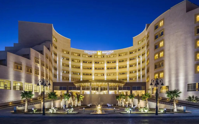 Millennium Hotel Hail