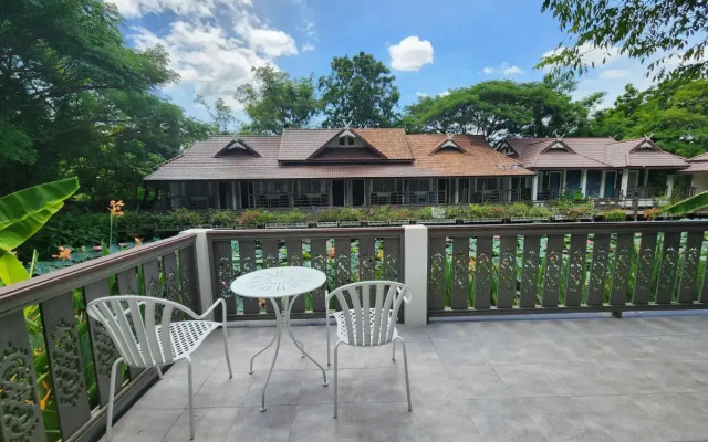 Le Charme Sukhothai Historical Park Resort