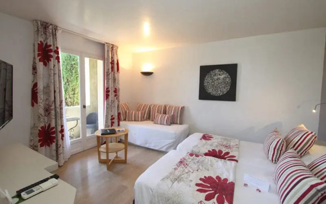 Val Baussenc, The Originals Relais