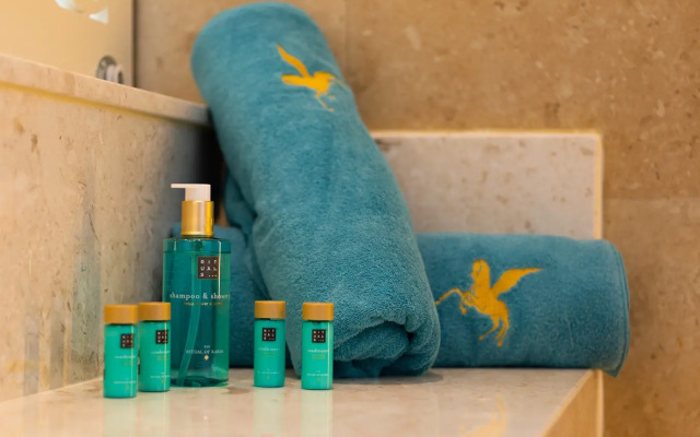 Pegasos Deluxe Beach Hotel