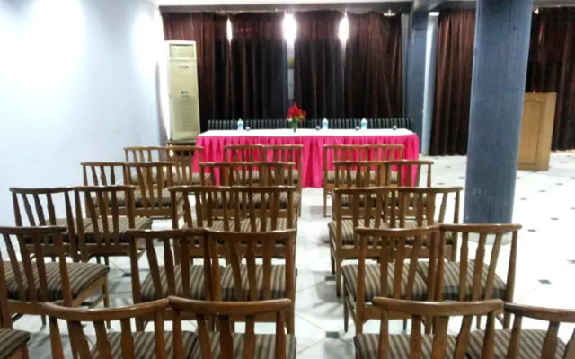 Hotel Saurab