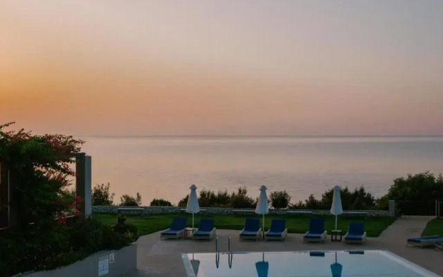 Blue Jasmine Hotel