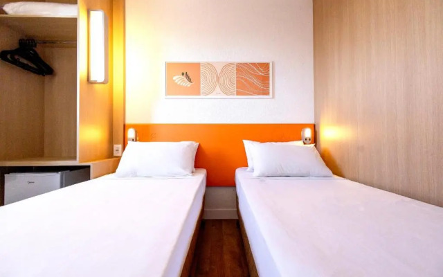 Hus Hotel Maringa