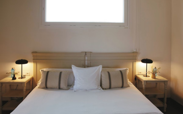 Can Arabi Adults Only