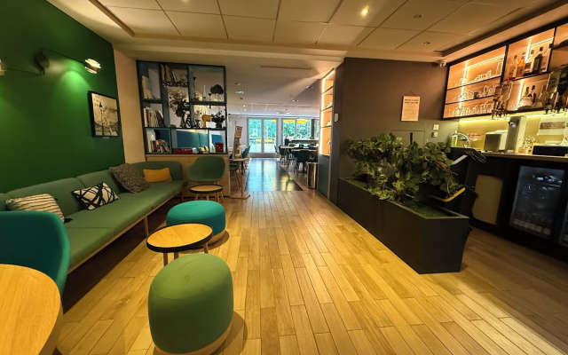 Holiday Inn Paris - Montmartre by IHG