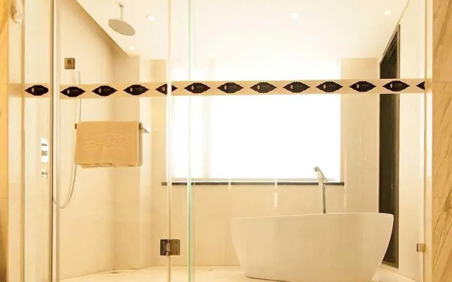 Lanting Fashionable Hotel