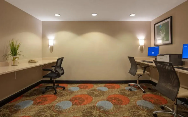 Staybridge Suites Fairfield Napa Valley Area by IHG