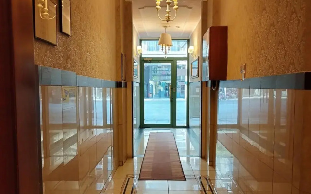 Alexandria Hotel