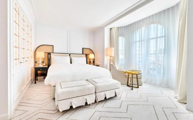 Carlton Cannes, a Regent Hotel