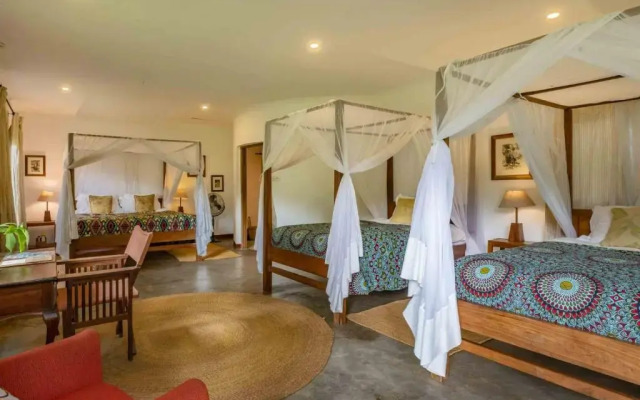 Mount Meru Game Lodge