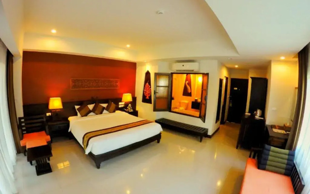 Navatara Phuket Resort