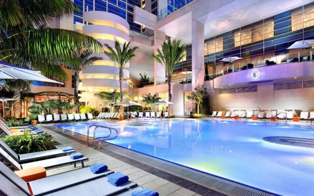 Hilton San Diego Bayfront