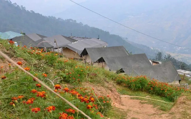 Awara Camps And Retreats