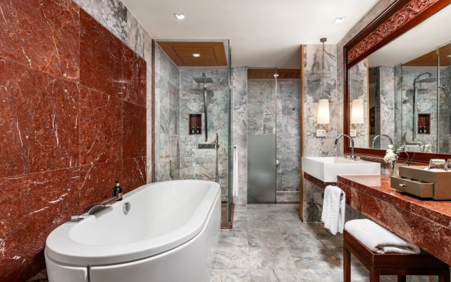 Отель Centara Grand Beach Resort Phuket 