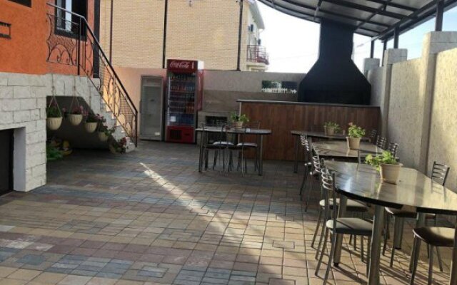 Edem-G Guest House
