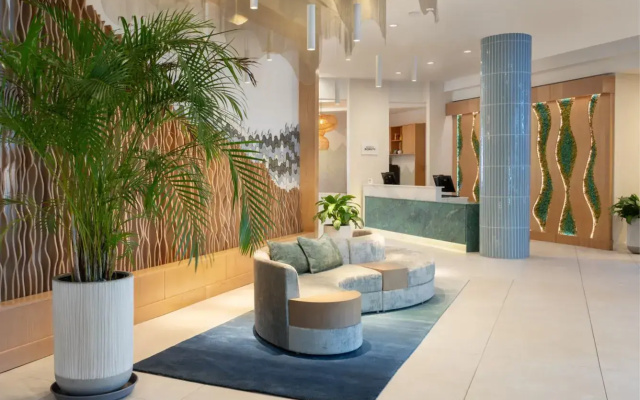 Delta Hotels by Marriott West Palm Beach