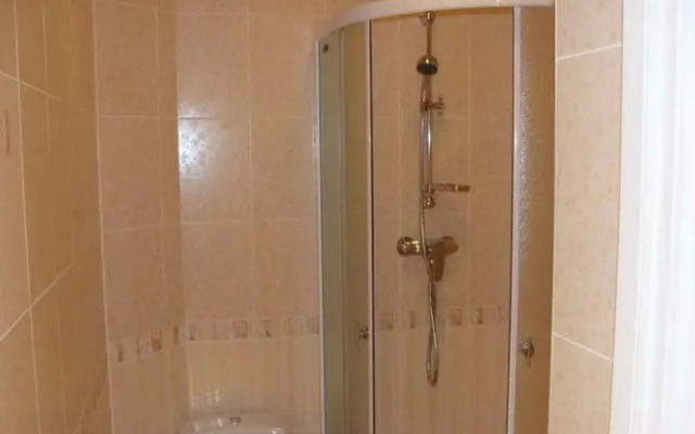 Mini Hotel Lotos