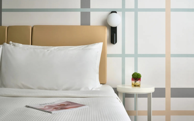 Ying'nFlo Hotel, Wesley Admiralty, Hong Kong