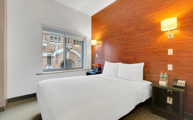 The Lex NYC