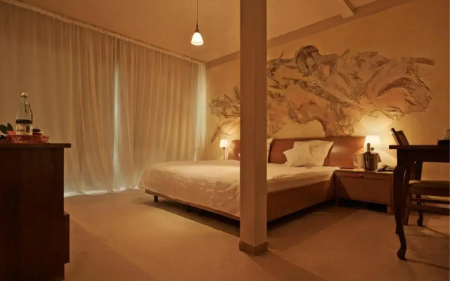 Romantic Boutique Hotel & Spa