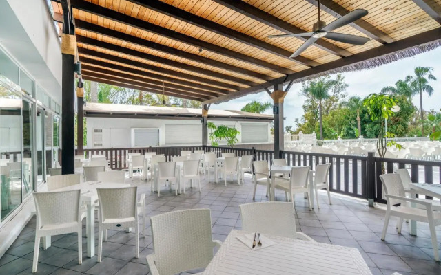 Hotel Roc Costa Park