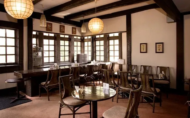 Yatsugatake Lodge Atelier Hotel