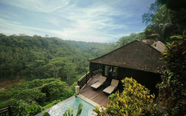 Kupu Kupu Barong Villas and Tree Spa by L'OCCITANE
