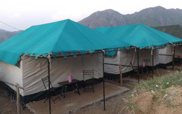 Awara Camps And Retreats