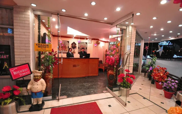Hotel Asian Plaza Dharamshala