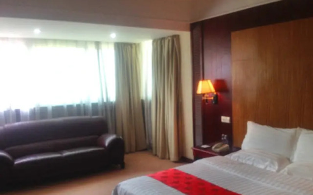 Atour Hotel (Fuzhou Wusi Road Shudou Subway Station)