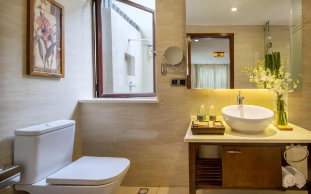 Yalong Bay Villas & Spa