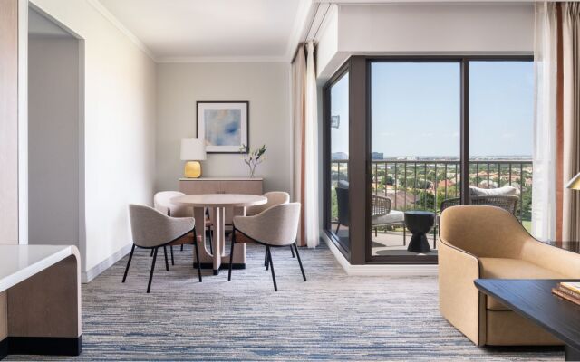 The Ritz-Carlton Dallas, Las Colinas