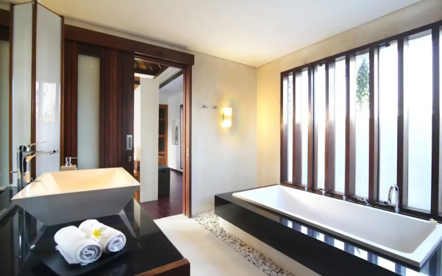 Kedonganan Beach Villas