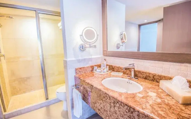 New Gran Caribe Real Cancún