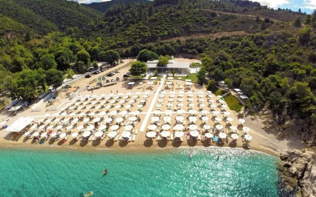 Akti Oneirou Camping and Bungalows